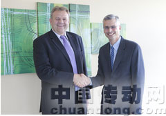Cognex COO Robert Willet和B&R總經(jīng)理 Han Wimmer開創(chuàng)了基于POWERLINK的合作。