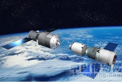 左為天宮系列空間實(shí)驗(yàn)室、右為神舟飛船
