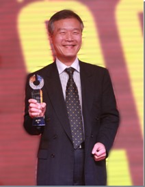 凌華科技總經(jīng)理?xiàng)钫x先生榮膺2011年中國(guó)自動(dòng)化年度“經(jīng)營(yíng)創(chuàng)新獎(jiǎng)”