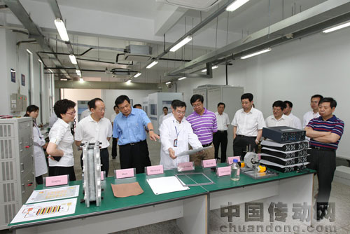 5月29日，國(guó)電南自集團(tuán)公司黨組成員、副總經(jīng)理鄧建玲到公司調(diào)研