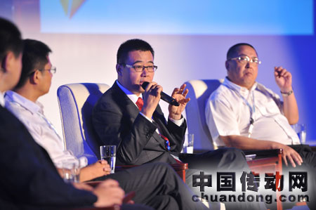 西門子（中國）有限公司工業(yè)業(yè)務領域工業(yè)自動化集團總經(jīng)理王海濱參與客戶對話環(huán)節(jié)